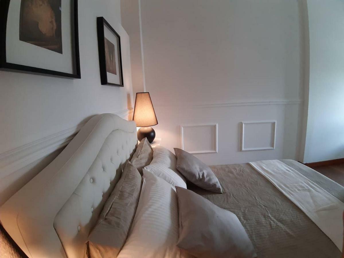 Hs4U Duomo View Art & Design Apartment Close To Central Train Station Florencia Exterior foto
